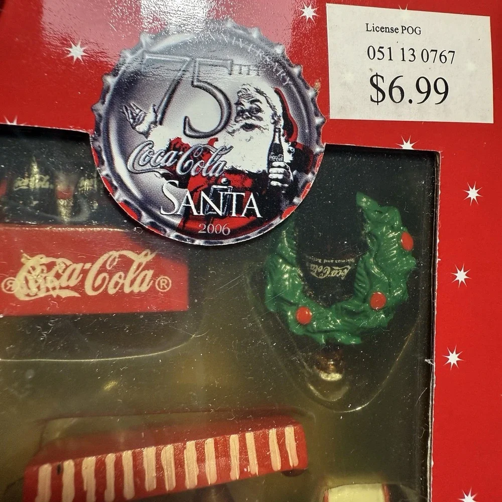 Department 56 Mini‎ Coca Cola Christmas Ornament 75th Anniversary Set 2006